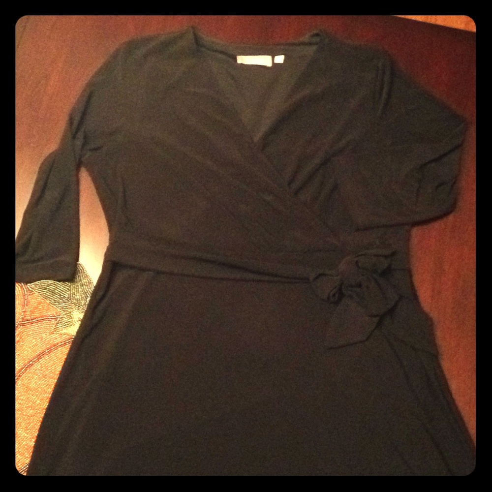 B Slim Black dress